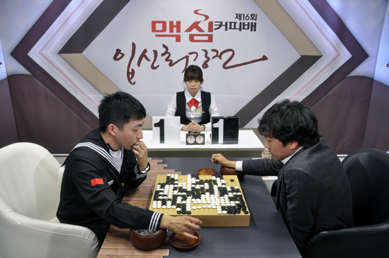 홍성지, 맥심커피배 우승 도전